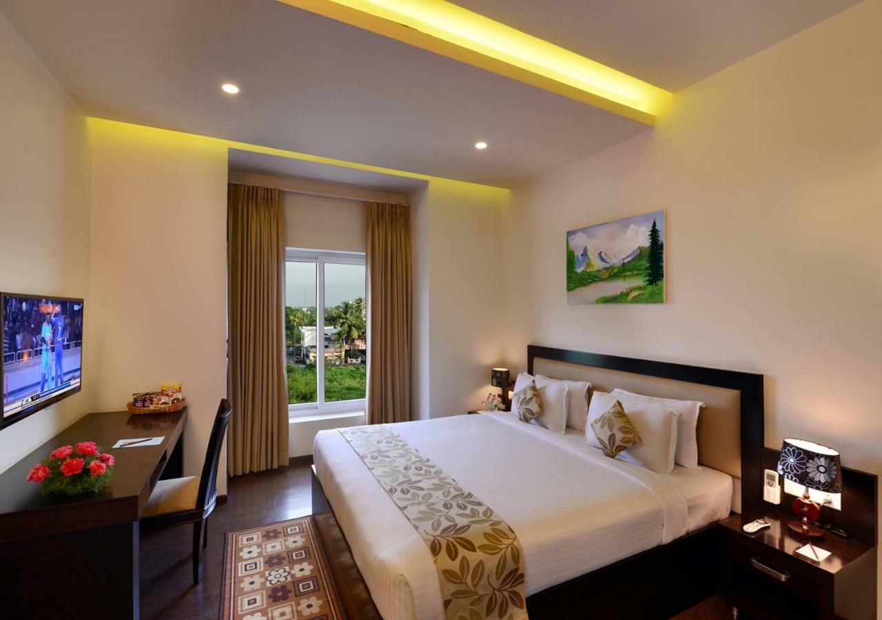 Hotel Royal Ritis à Shimoga Extérieur photo